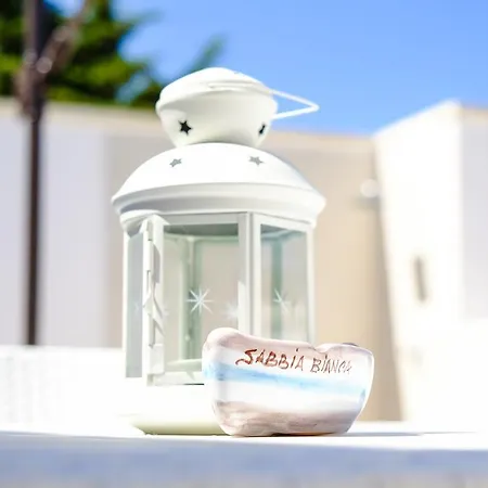 بيت ضيافة Sabbia Bianca توري لابيلو